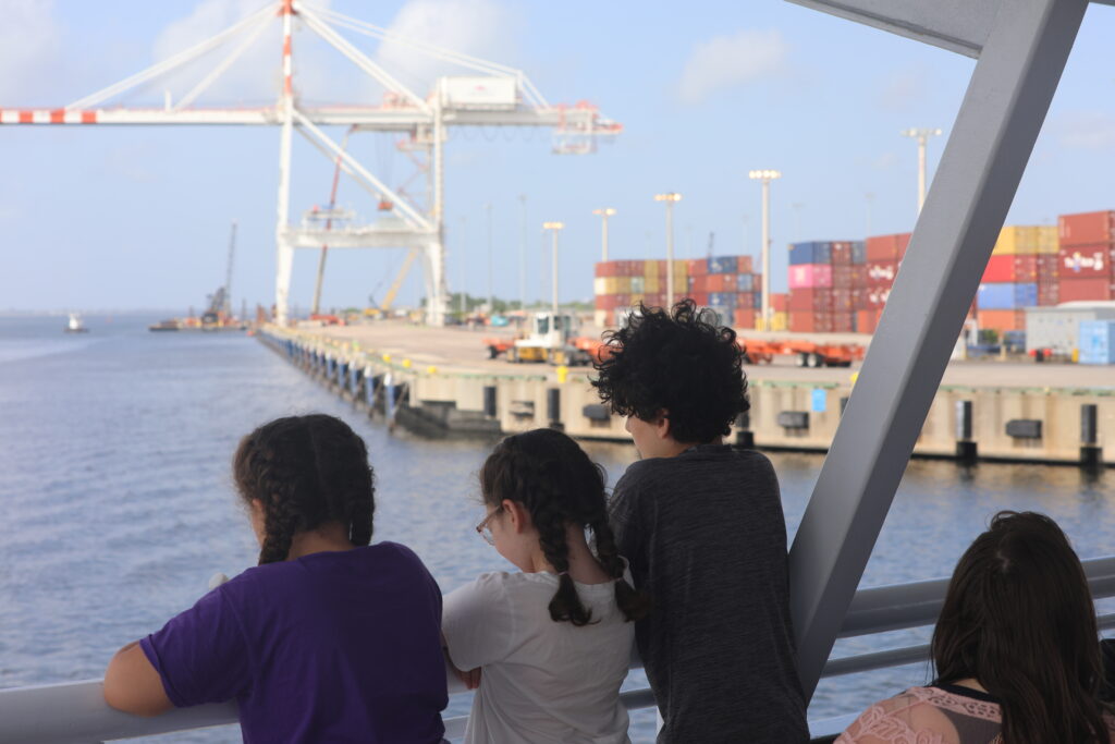PTB Pictures: Environmental Harbor Tour Photo 4